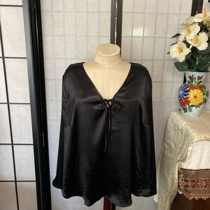 Ava & Viv NWT Women +2X Tie Neck Glossy Satin Tunic Top